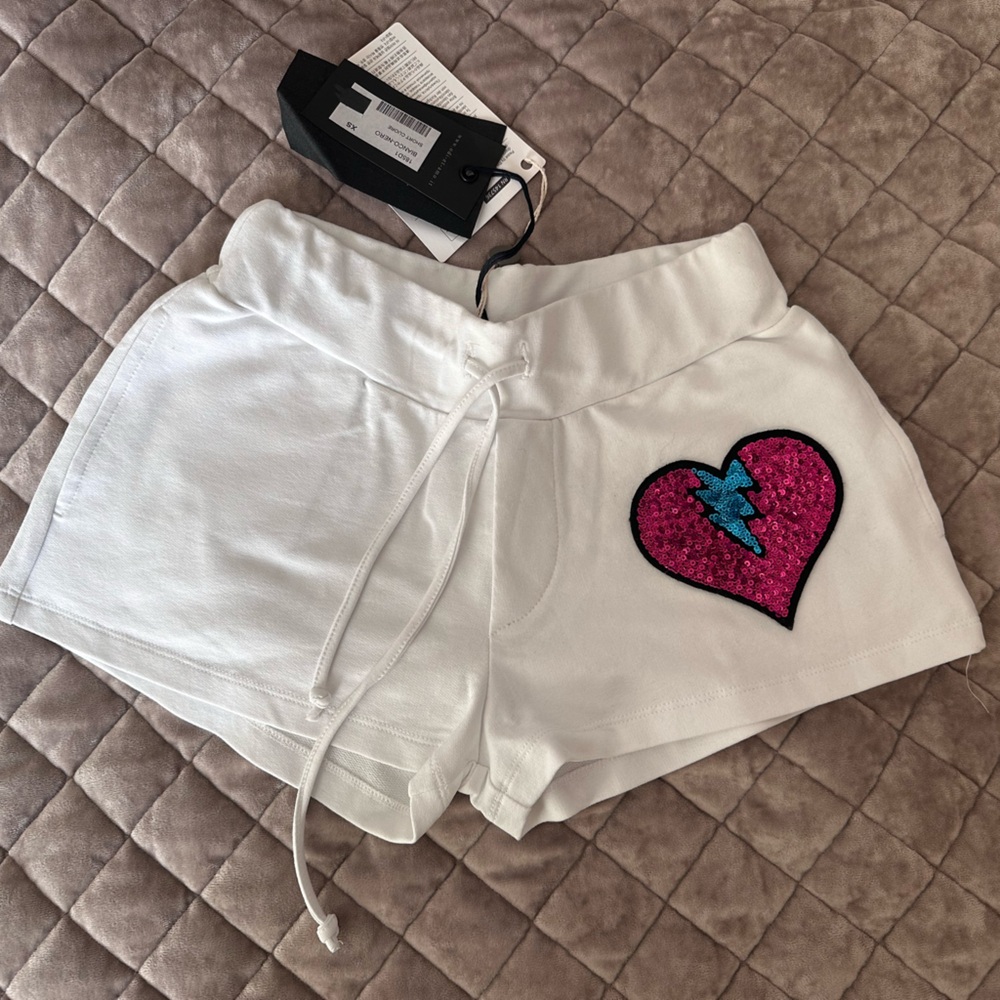 Odi Et Amo Womens Shorts